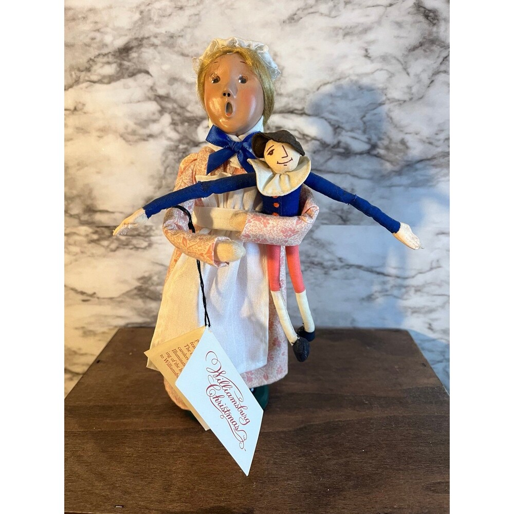 Byers Choice Williamsburg Young Girl Holding Doll - 2001
